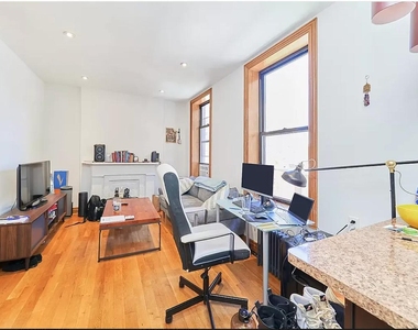 362 W 36th Street - Photo Thumbnail 1