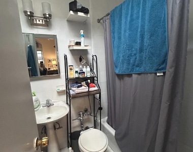 110 E 61st Street - Photo Thumbnail 12