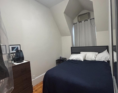 110 E 61st Street - Photo Thumbnail 8