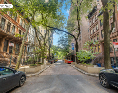 31 W 94th Street - Photo Thumbnail 16
