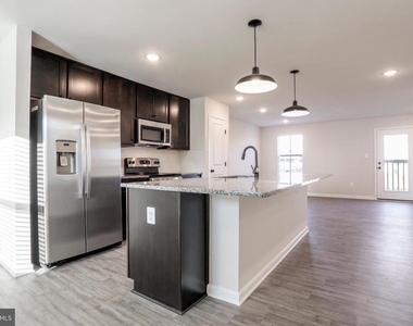 128 Rabbit Rd - Photo Thumbnail 11