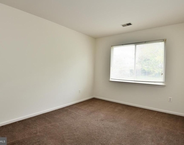 10563 Talisa Lane - Photo Thumbnail 12