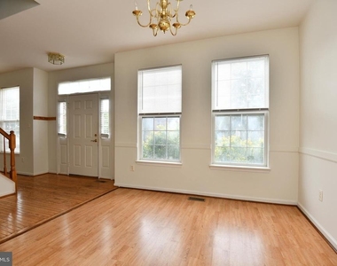 10563 Talisa Lane - Photo Thumbnail 8