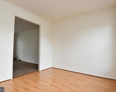 10563 Talisa Lane - Photo Thumbnail 5