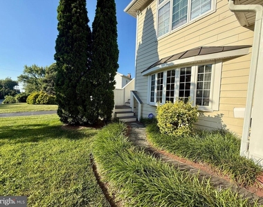 2223 Great Falls Street - Photo Thumbnail 20