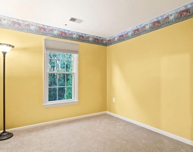 4453 Holly Avenue - Photo Thumbnail 27