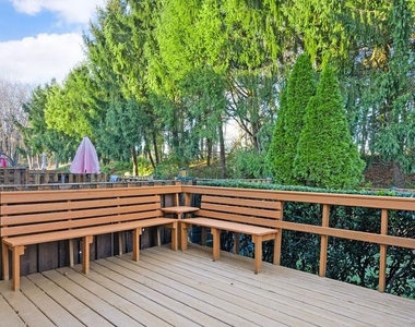 4453 Holly Avenue - Photo Thumbnail 44