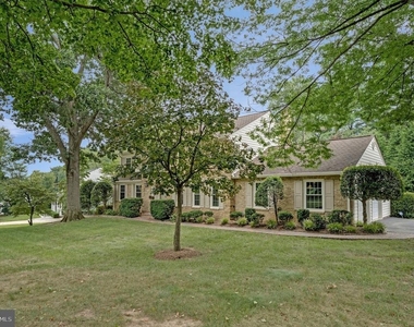 1171 Foxhound Court - Photo Thumbnail 3