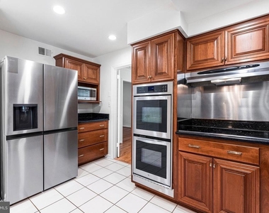 1171 Foxhound Court - Photo Thumbnail 14