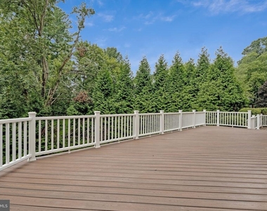 1171 Foxhound Court - Photo Thumbnail 23