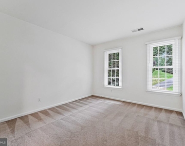 1171 Foxhound Court - Photo Thumbnail 50