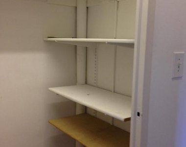 3382 Martha Custis Drive - Photo Thumbnail 16