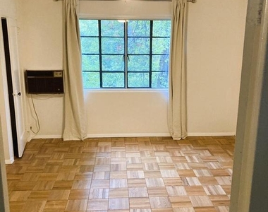 3382 Martha Custis Drive - Photo Thumbnail 20