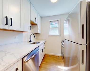 1210 N Kenilworth Street - Photo Thumbnail 6
