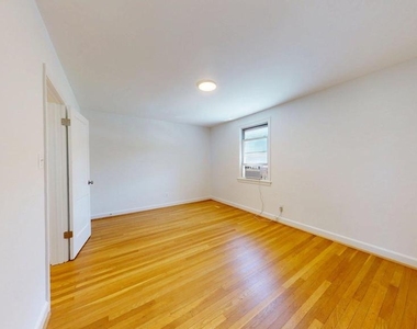 1210 N Kenilworth Street - Photo Thumbnail 10
