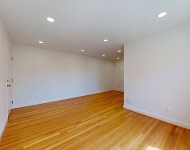 1210 N Kenilworth Street - Photo Thumbnail 1