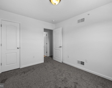 28 Heights Ave - Photo Thumbnail 28