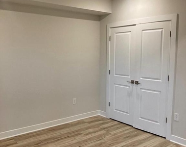 2549 N Front Street - Photo Thumbnail 5