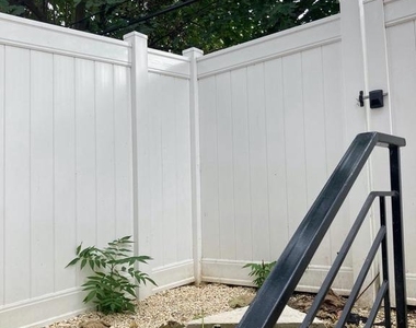 2549 N Front Street - Photo Thumbnail 10