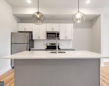 2440 Kensington Avenue - Photo Thumbnail 1