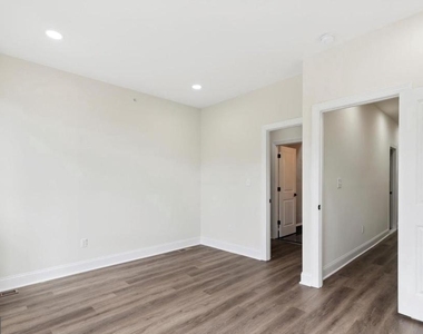 619 Cecil B Moore Avenue - Photo Thumbnail 11