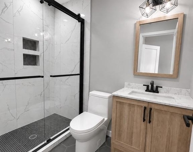 632 South Street - Photo Thumbnail 5
