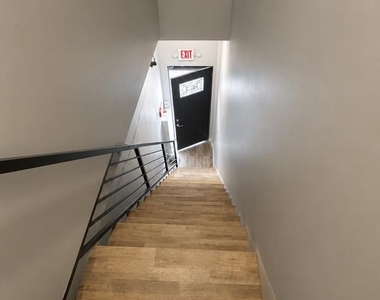 632 South Street - Photo Thumbnail 8