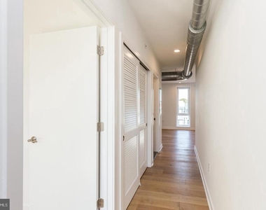 1416 Frankford Avenue - Photo Thumbnail 5