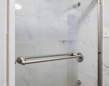 732 Dickinson Street - Photo Thumbnail 19