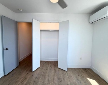 914 Snyder Avenue - Photo Thumbnail 1