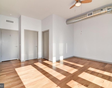 1125 Sansom Street - Photo Thumbnail 53