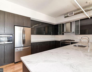 1125 Sansom Street - Photo Thumbnail 30