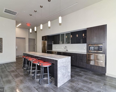 1125 Sansom Street - Photo Thumbnail 78