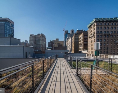 1125 Sansom Street - Photo Thumbnail 96