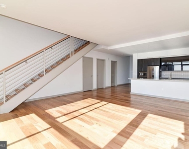 1125 Sansom Street - Photo Thumbnail 40