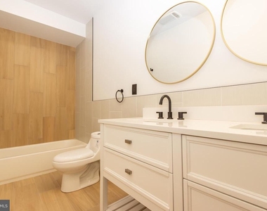664 N Union Street - Photo Thumbnail 5