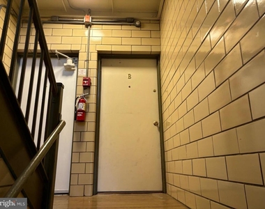 676 Perth Place - Photo Thumbnail 21