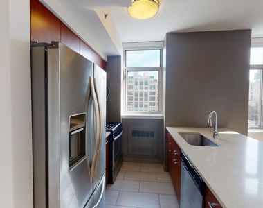 120 W. 21st - Photo Thumbnail 2