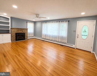 101 Park Drive - Photo Thumbnail 3