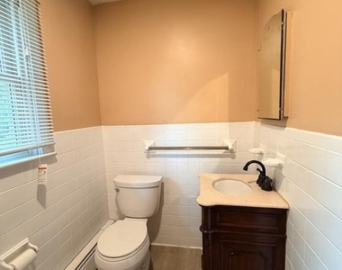 101 Park Drive - Photo Thumbnail 16