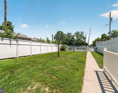 256 S Washington Street - Photo Thumbnail 20
