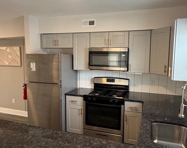 19 Lamont Court - Photo Thumbnail 4