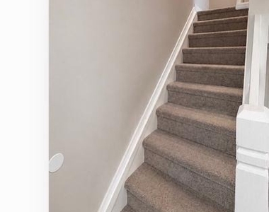 19 Lamont Court - Photo Thumbnail 10