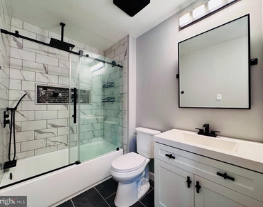 1403 Roberts Way - Photo Thumbnail 18
