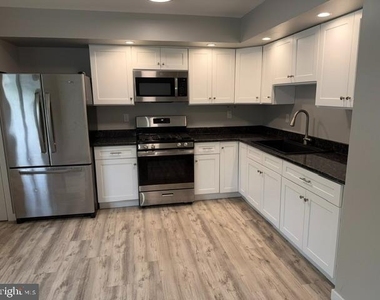 109-b Haines Avenue - Photo Thumbnail 6