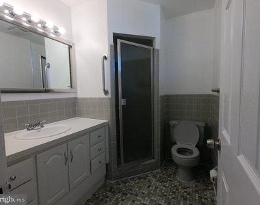 436 S Suffolk Drive - Photo Thumbnail 32