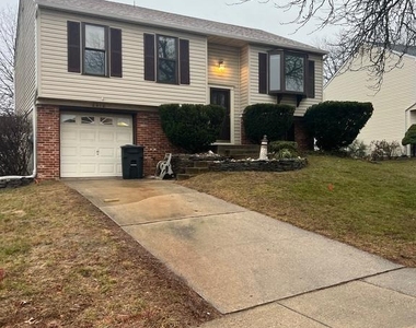 2418 York Road - Photo Thumbnail 1
