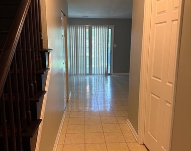 8108 Sandy Spring Road - Photo Thumbnail 16