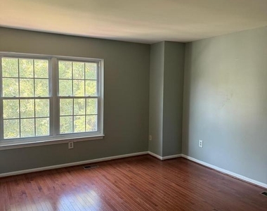 8108 Sandy Spring Road - Photo Thumbnail 13
