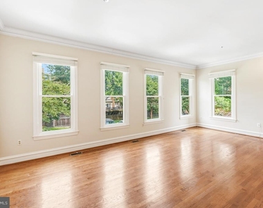 9700 Whitley Park Place - Photo Thumbnail 4